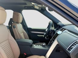 Land Rover Discovery Gemini Edition AWD 2026 — side view