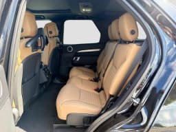 Land Rover Discovery Gemini Edition AWD 2026 — side view