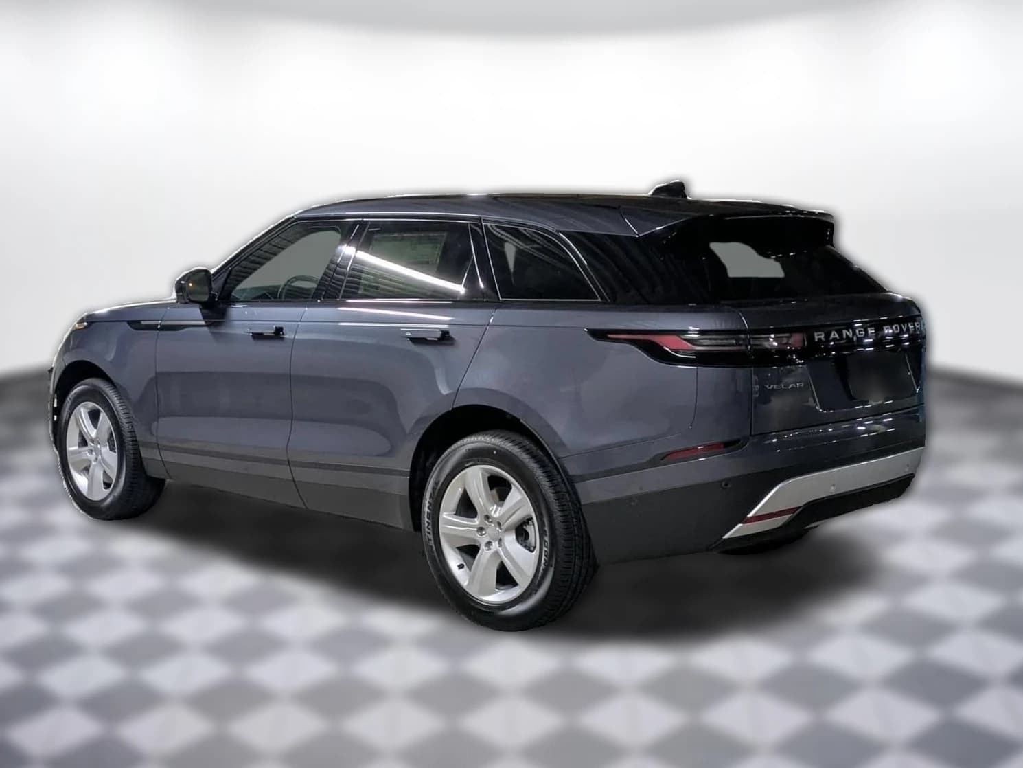 Land Rover Range Rover Velar S P250 2026 — side view