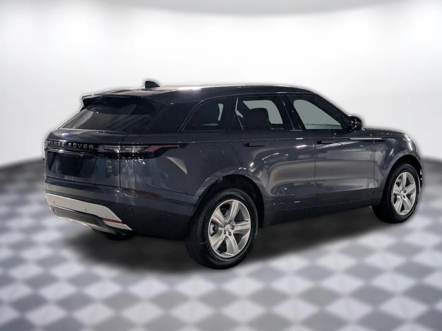 Land Rover Range Rover Velar S P250 2026 — side view