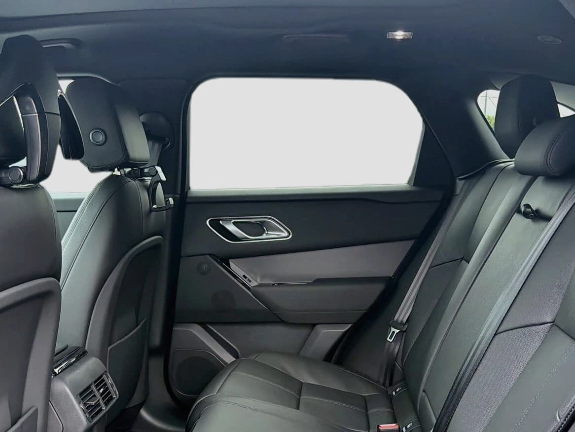Land Rover Range Rover Velar S P250 2026 — side view