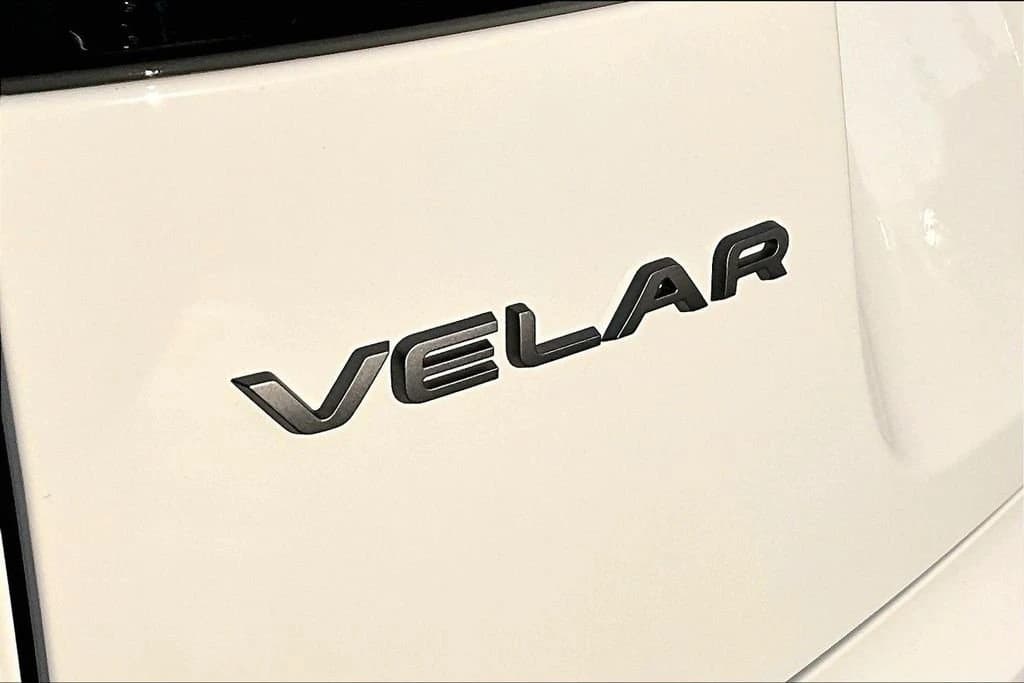 Land Rover Range Rover Velar S P250 2026 — side view