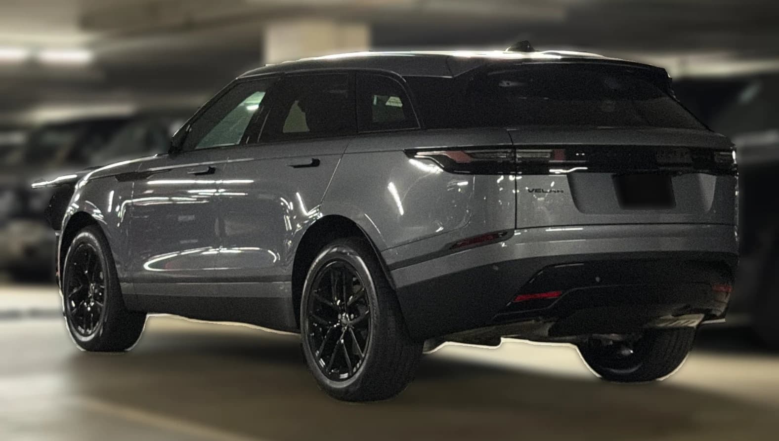 Land Rover Range Rover Velar S P250 2026 — side view