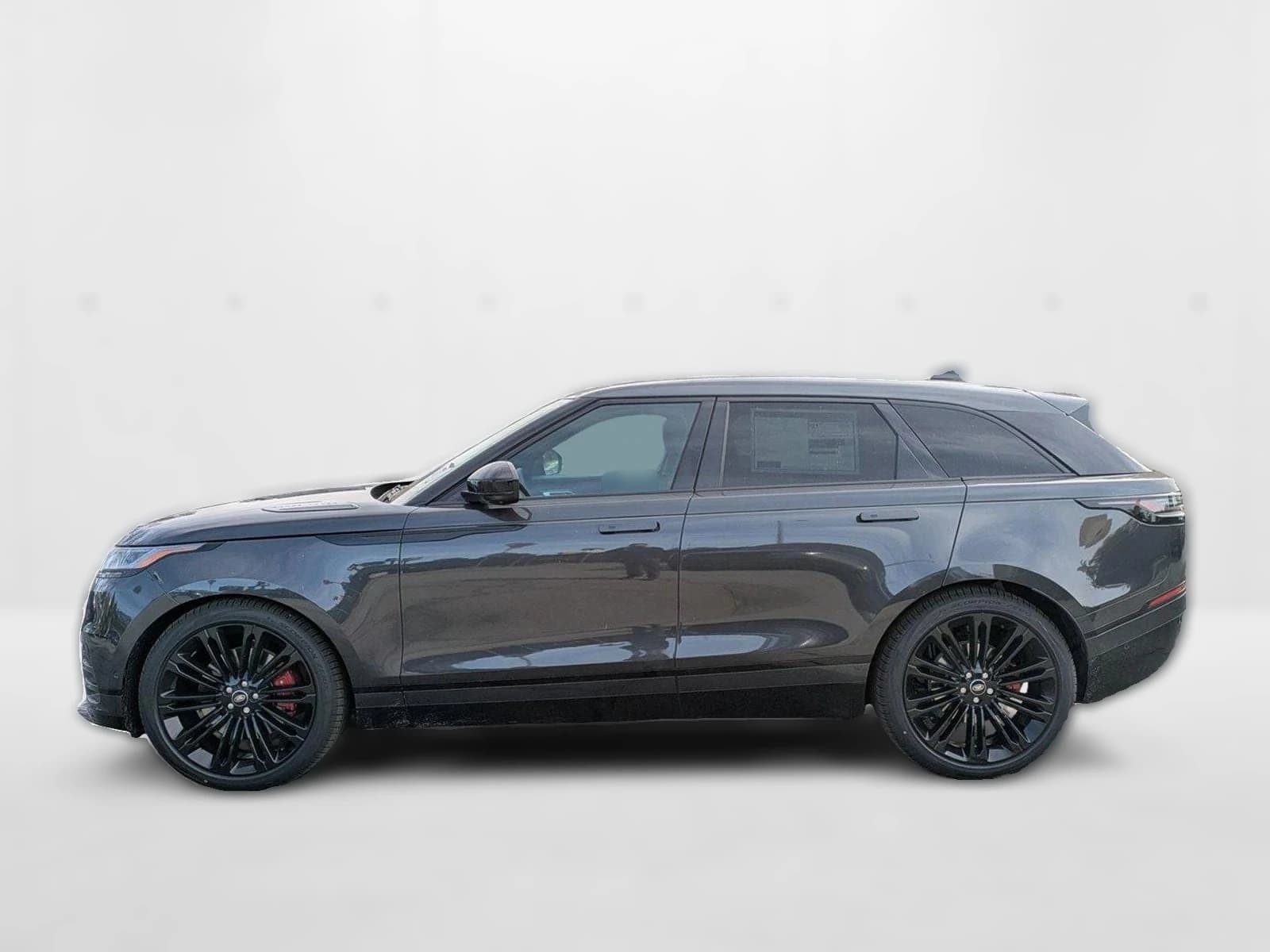 Land Rover Range Rover Velar Dynamic HSE P400 2025 — side view
