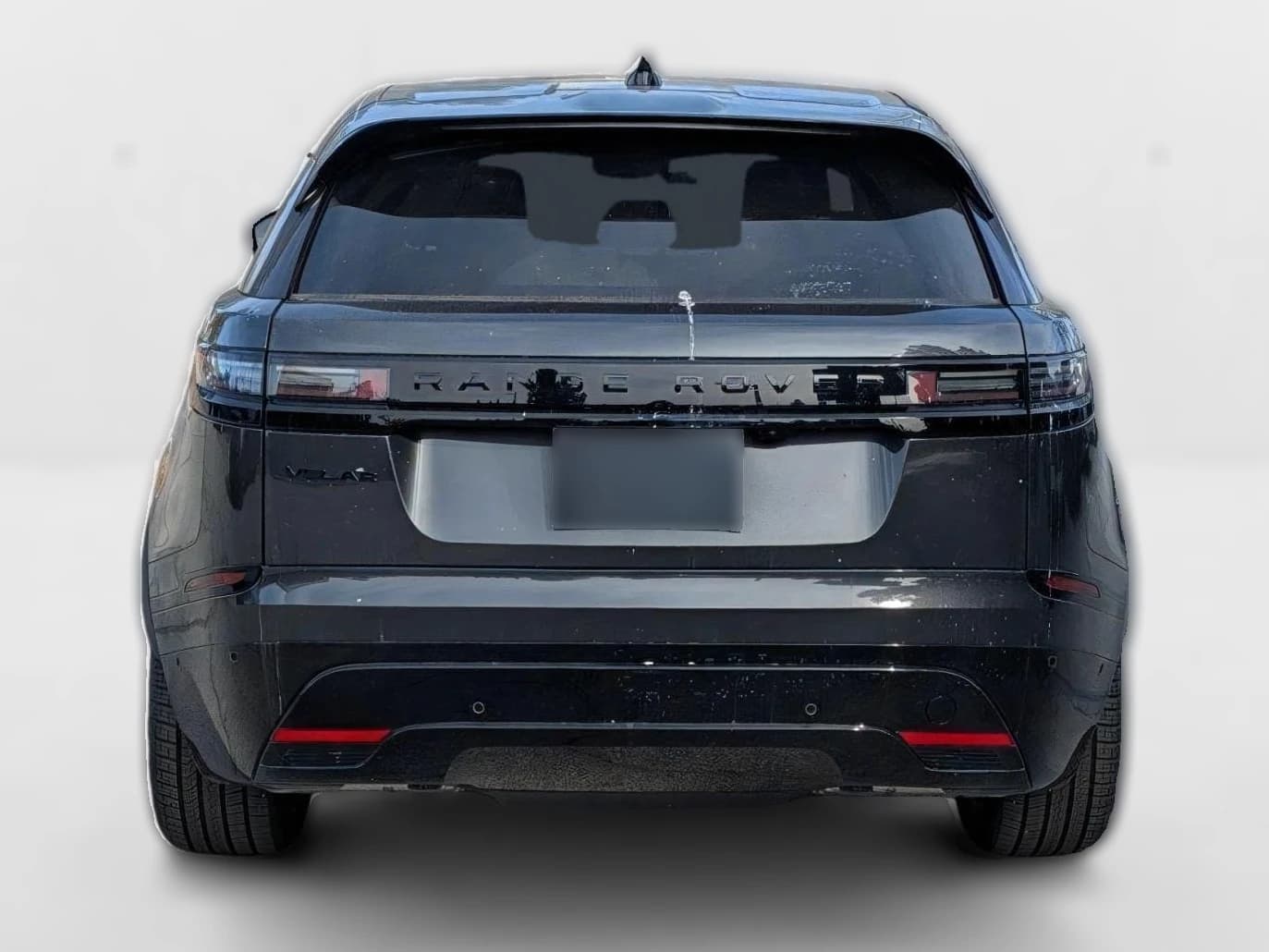 Land Rover Range Rover Velar Dynamic HSE P400 2025 — side view