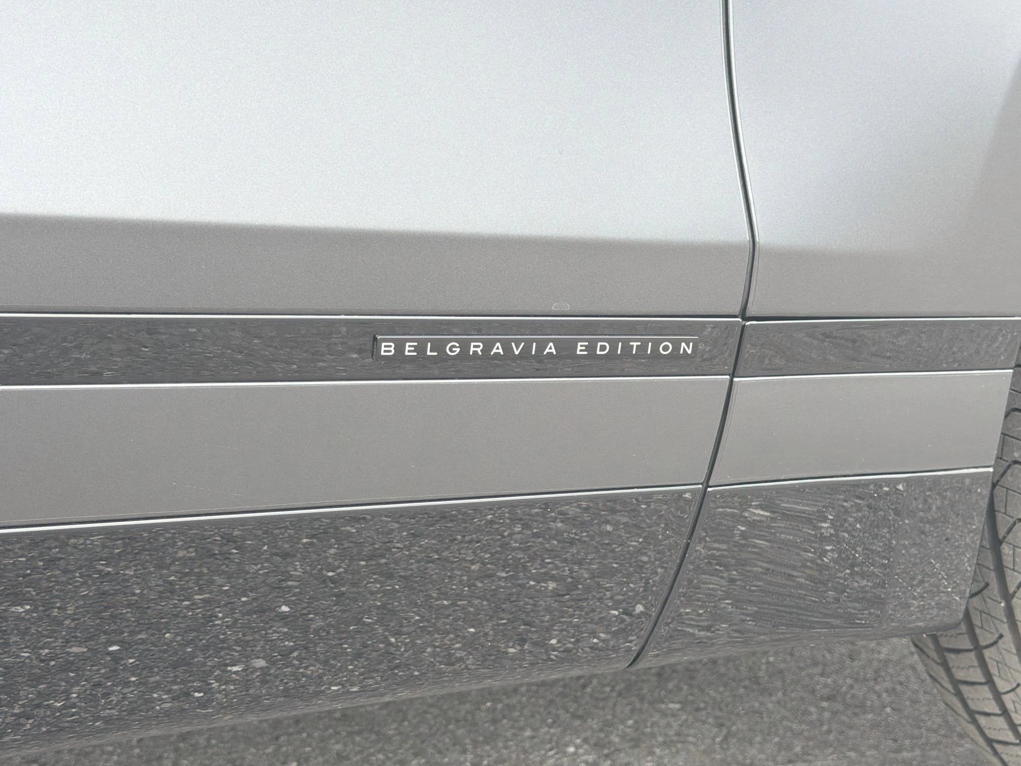 Land Rover Range Rover Velar Belgravia Edition Satin P400 2026 — side view