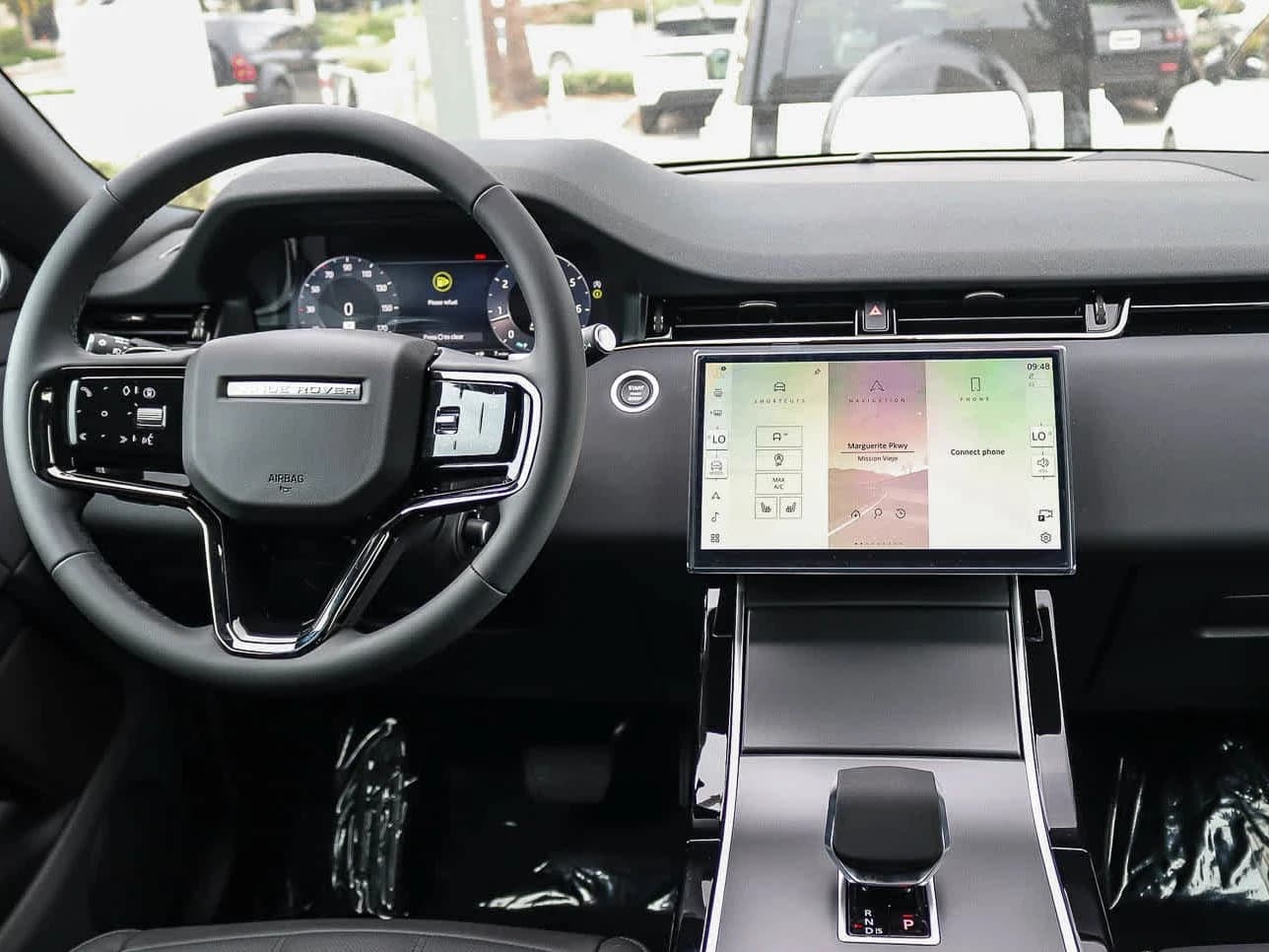 Land Rover Range Rover Evoque Core S AWD 2026 — side view