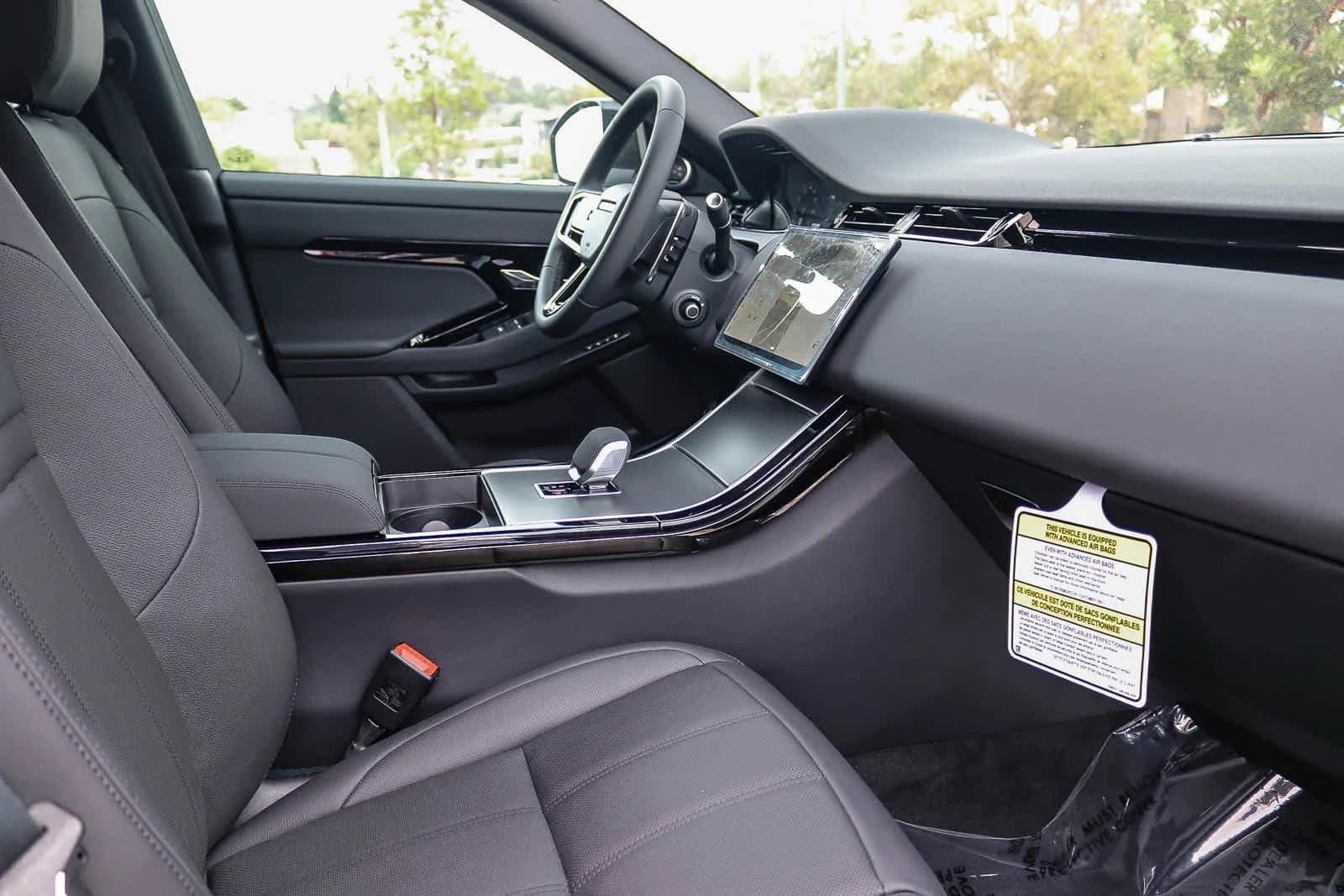 Land Rover Range Rover Evoque Core S AWD 2026 — side view