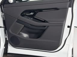 Land Rover Range Rover Evoque Dynamic SE AWD 2026 — side view
