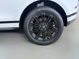 Land Rover Range Rover Evoque Dynamic SE AWD 2026 — side view