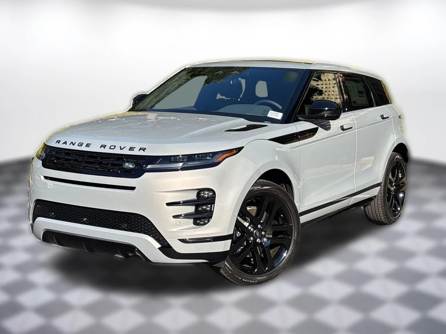 Land Rover Range Rover Evoque Dynamic SE AWD 2026 — side view