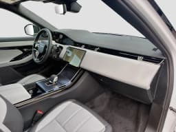 Land Rover Range Rover Evoque Hoxton Edition AWD 2026 — side view