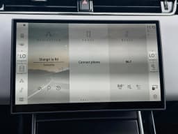 Land Rover Range Rover Evoque Hoxton Edition AWD 2026 — side view
