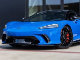 McLaren GTS Performance Coupe 2025 — side view