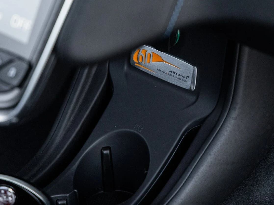 McLaren GTS Performance Coupe 2025 — side view