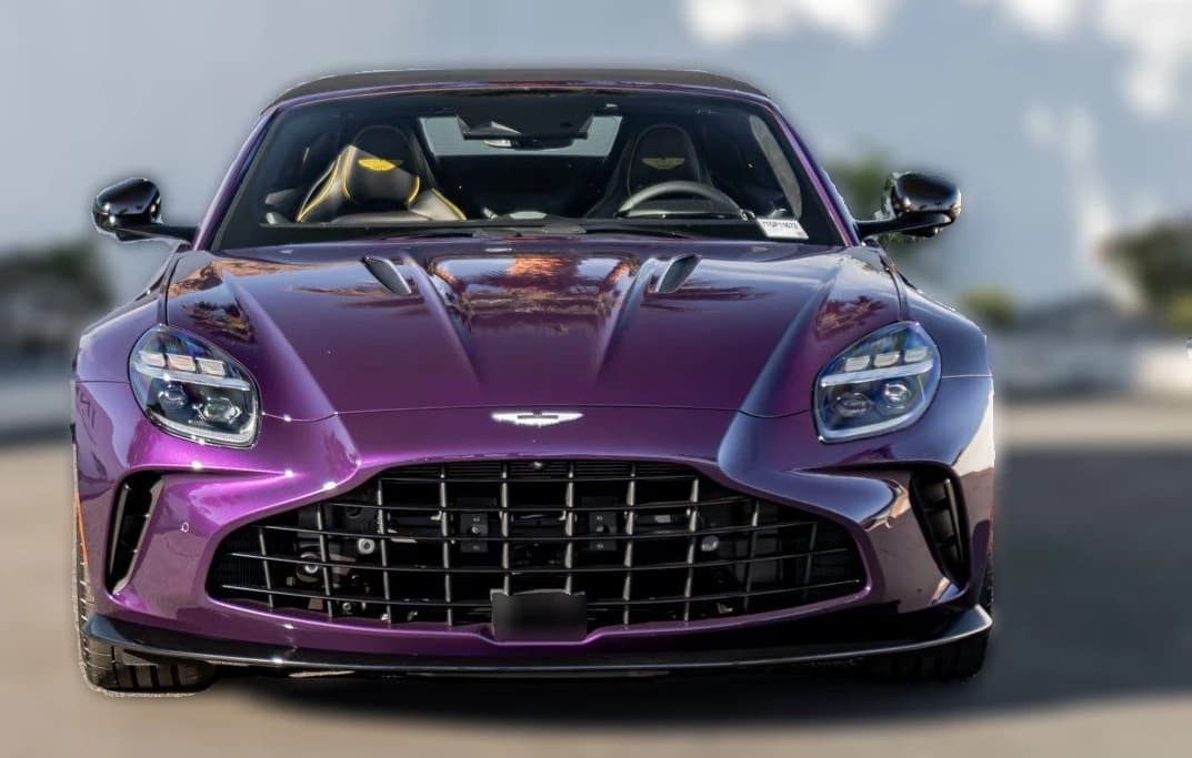 Aston Martin Vantage Base Roadster 2026 — side view