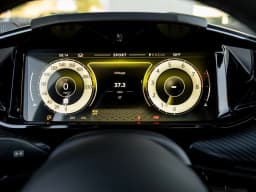 Aston Martin Vantage Base Roadster 2026 — side view