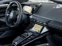 Aston Martin Vantage Base Roadster 2026 — side view