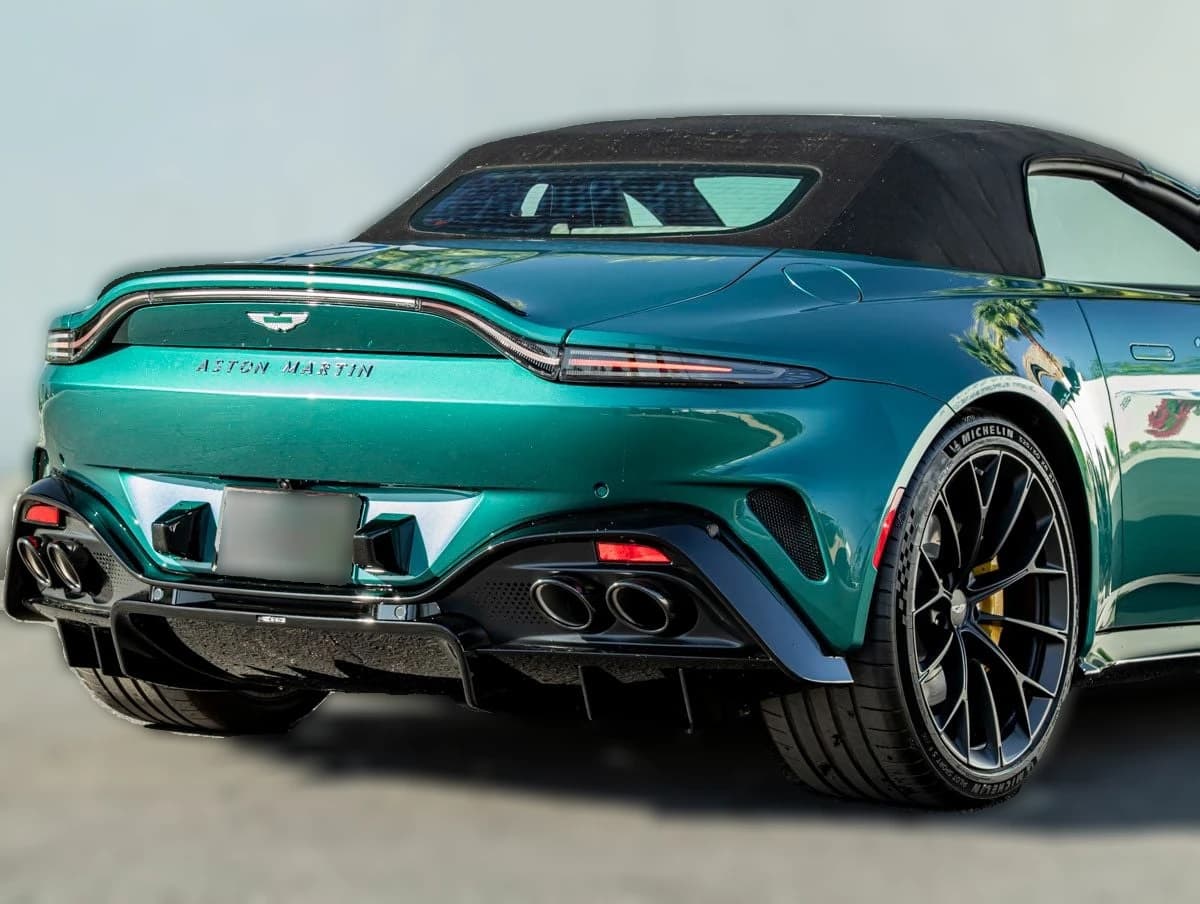 Aston Martin Vantage S Roadster 2026 — side view