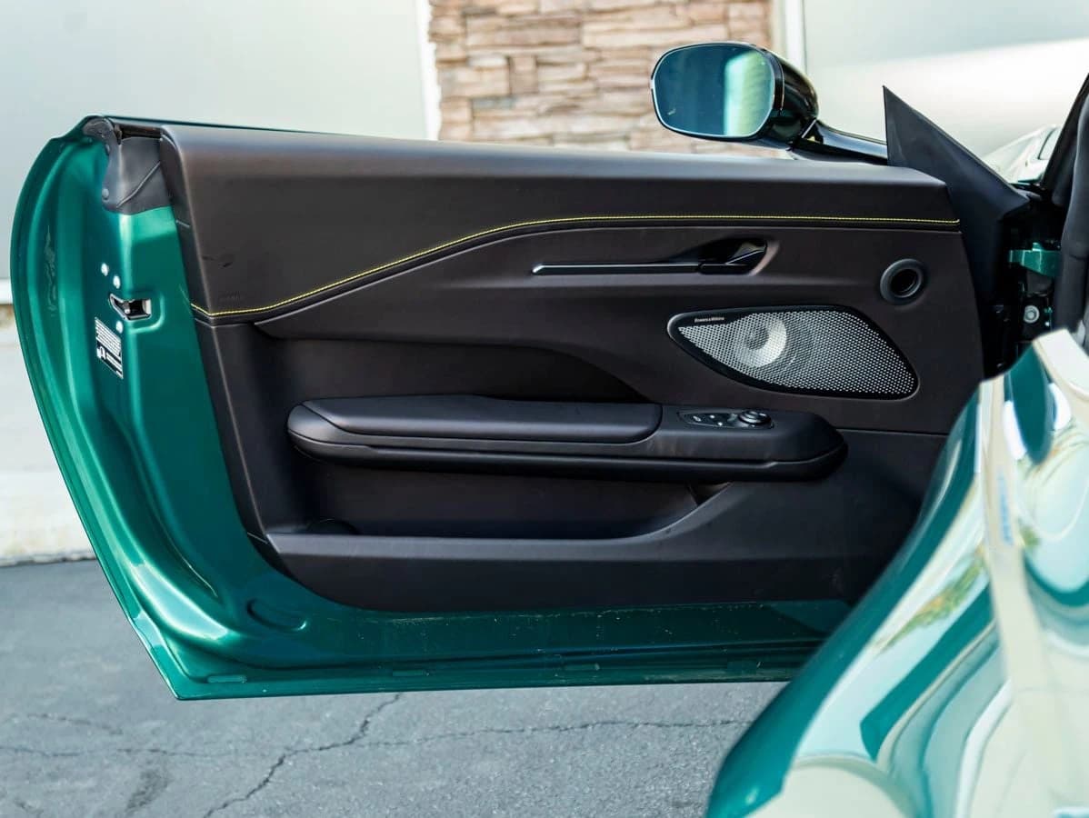 Aston Martin Vantage S Roadster 2026 — side view