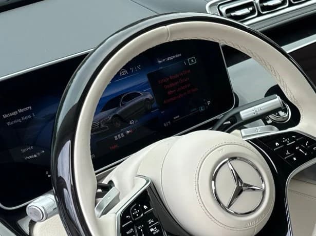 Mercedes-Benz S-Class S 500 4MATIC Sedan 2026 — side view