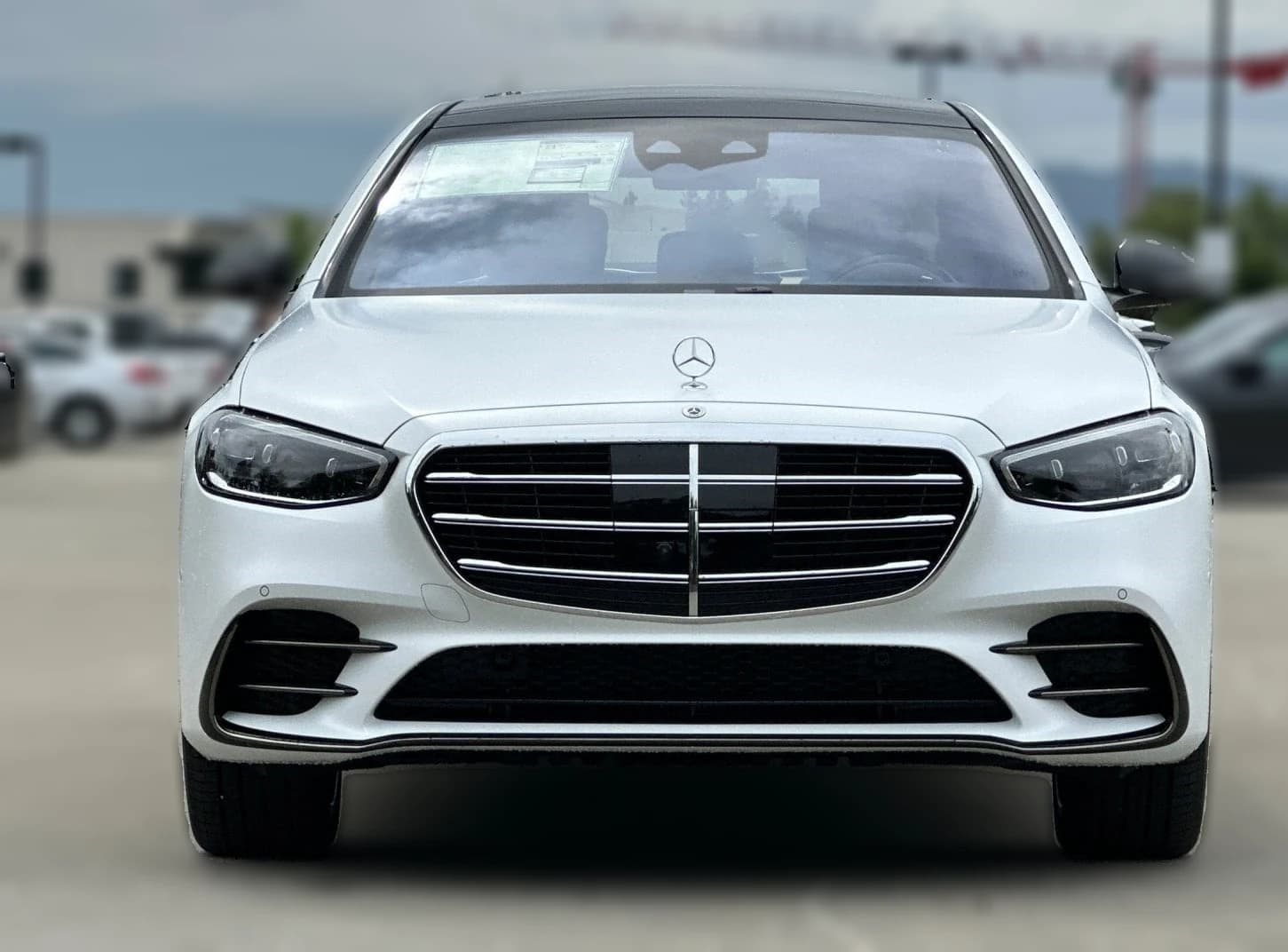 Mercedes-Benz S-Class S 500 4MATIC Sedan 2026 — side view