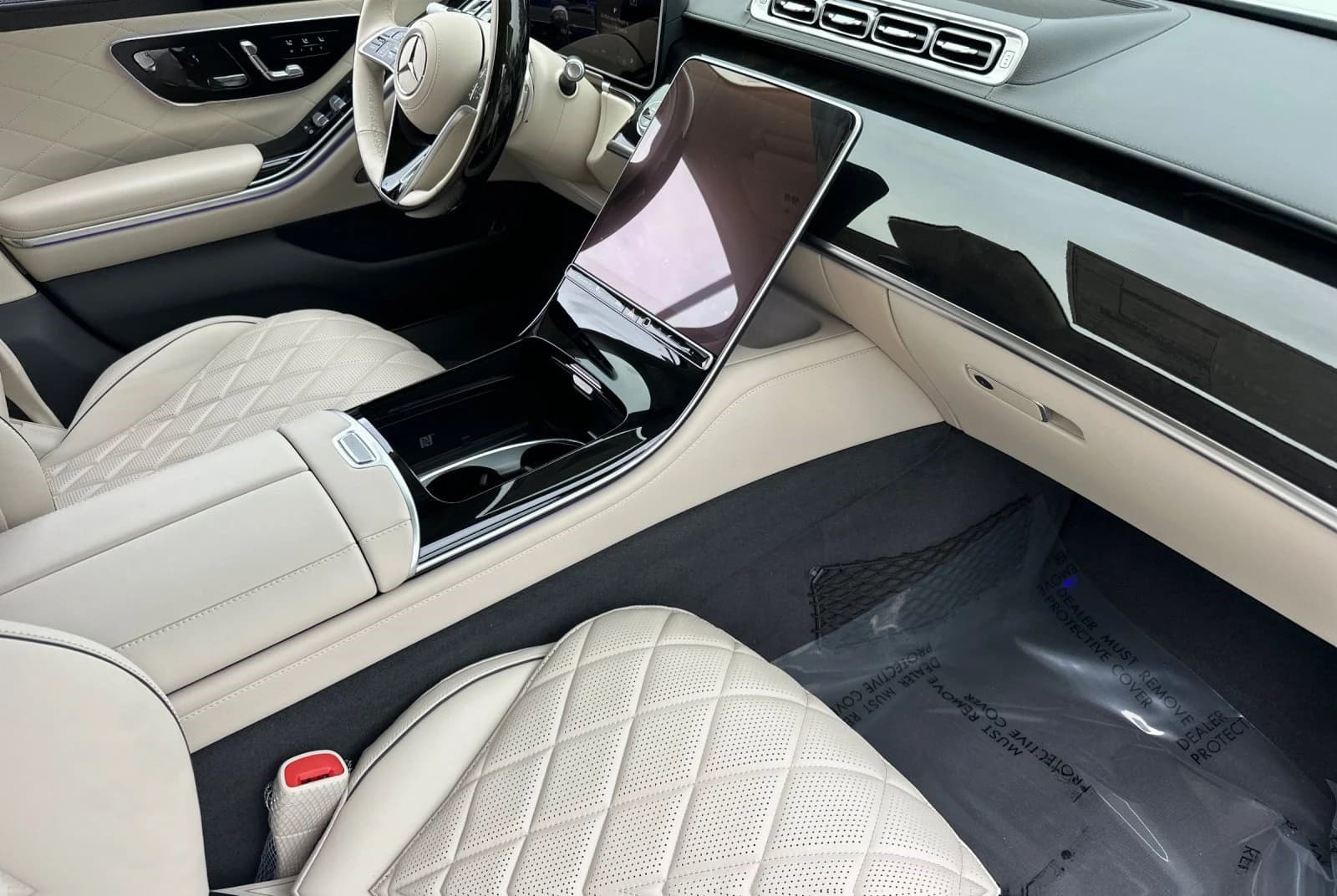 Mercedes-Benz S-Class S 500 4MATIC Sedan 2026 — side view