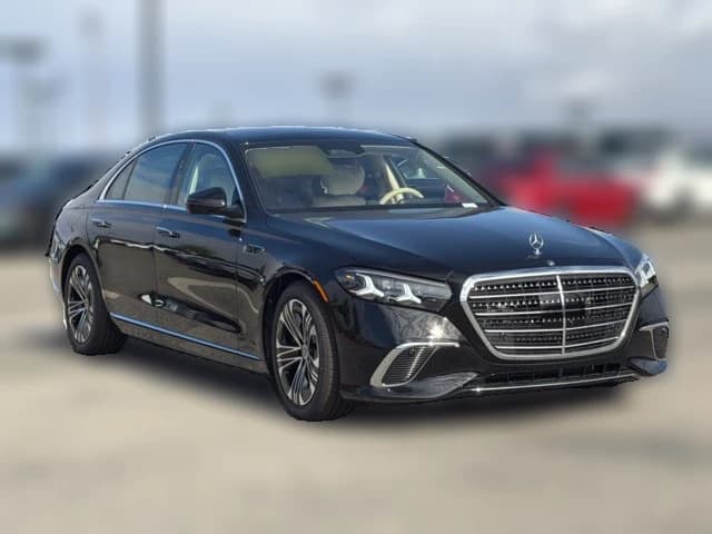 Mercedes-Benz S-Class S 500 4MATIC Sedan 2027 — side view