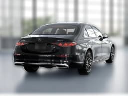 Mercedes-Benz S-Class S 500 4MATIC Sedan 2027 — side view