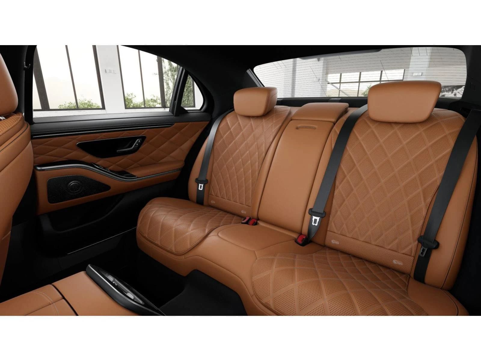 Mercedes-Benz S-Class S 500 4MATIC Sedan 2027 — side view
