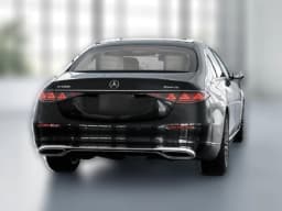 Mercedes-Benz S-Class S 500 4MATIC Sedan 2027 — side view