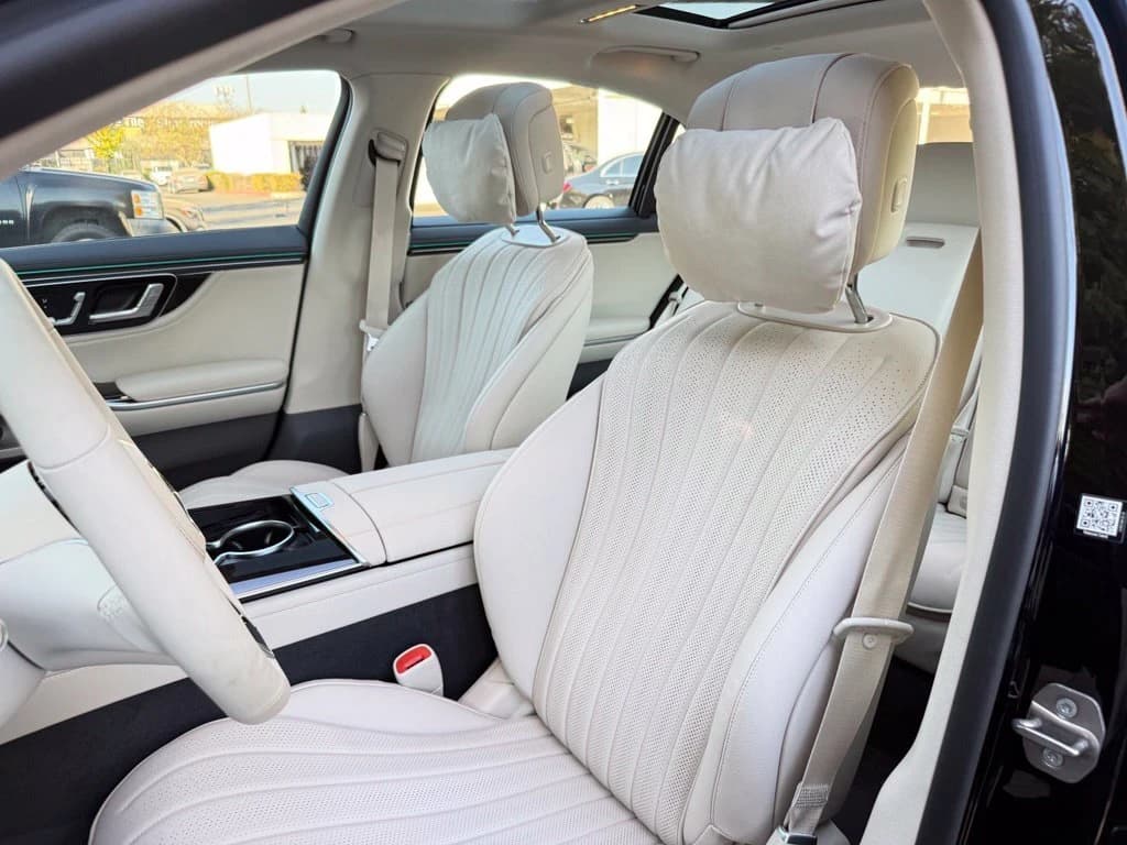 Mercedes-Benz S-Class S 500 4MATIC Sedan 2027 — side view