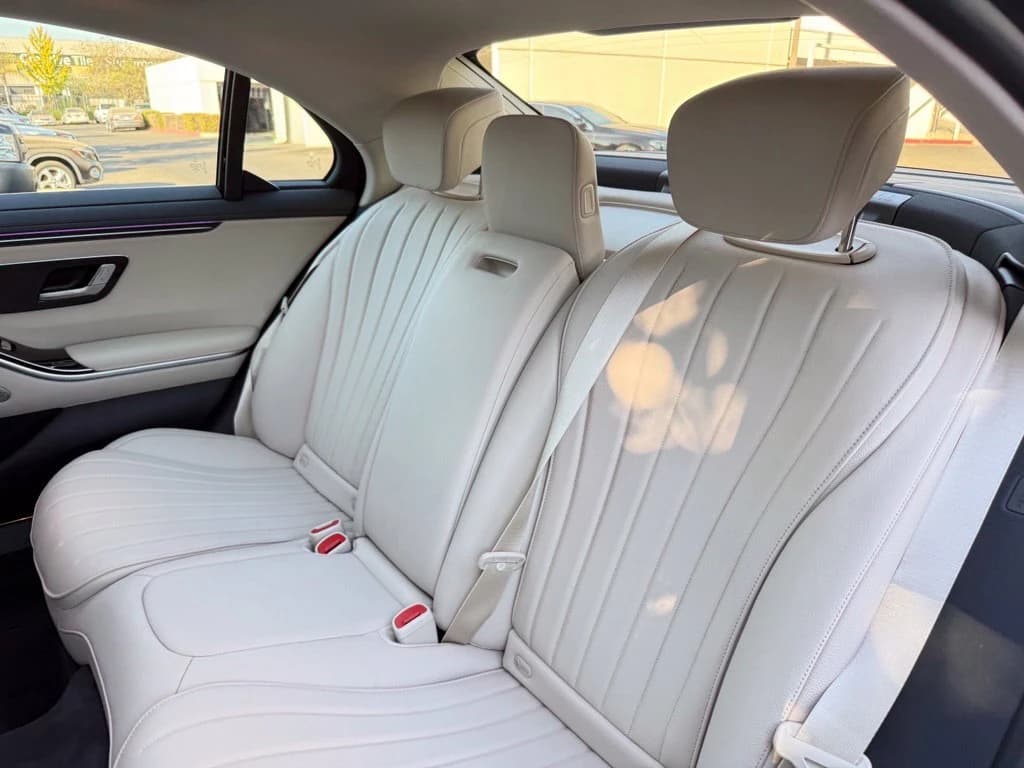 Mercedes-Benz S-Class S 500 4MATIC Sedan 2027 — side view