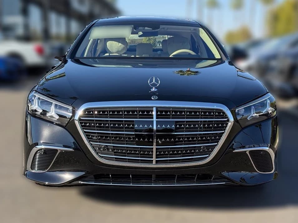 Mercedes-Benz S-Class S 500 4MATIC Sedan 2027 — side view