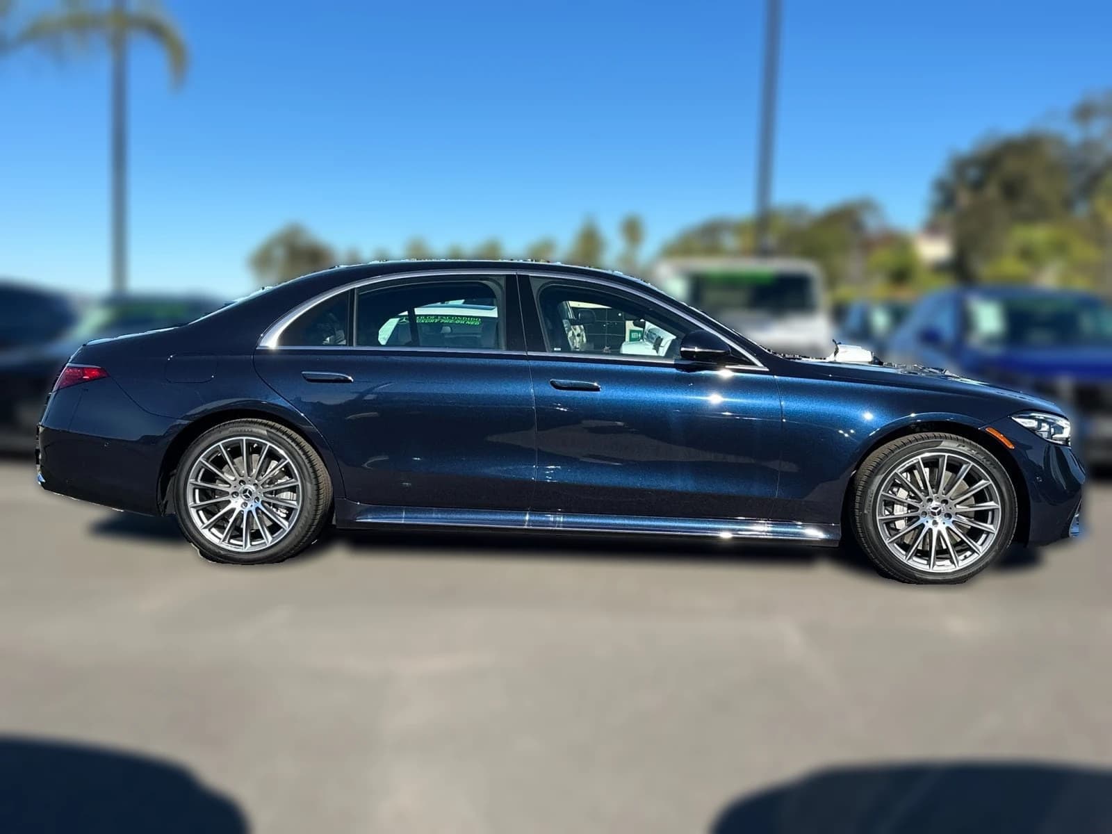 Mercedes-Benz S-Class S 580 4MATIC Sedan 2026 — side view