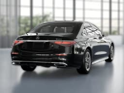 Mercedes-Benz S-Class S 580 4MATIC Sedan 2026 — side view