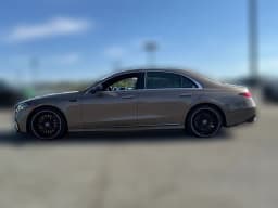 Mercedes-Benz S-Class S 580 4MATIC Sedan 2027 — side view