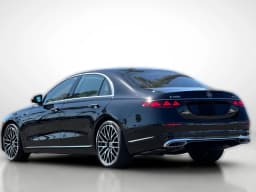 Mercedes-Benz S-Class S 580 4MATIC Sedan 2027 — side view