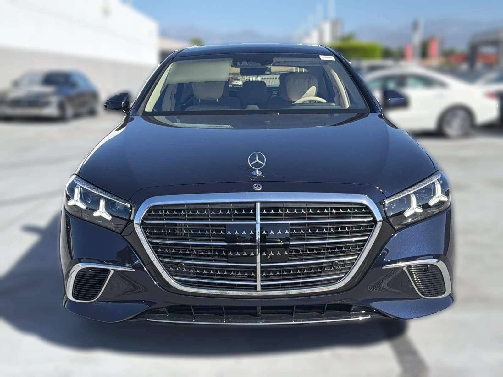 Mercedes-Benz S-Class S 580 4MATIC Sedan 2027 — side view