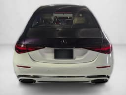 Mercedes-Benz S-Class Maybach S 680 4MATIC Sedan 2025 — side view