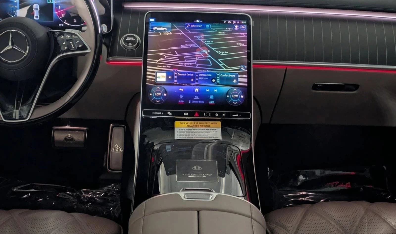 Mercedes-Benz S-Class Maybach S 680 4MATIC Sedan 2025 — side view