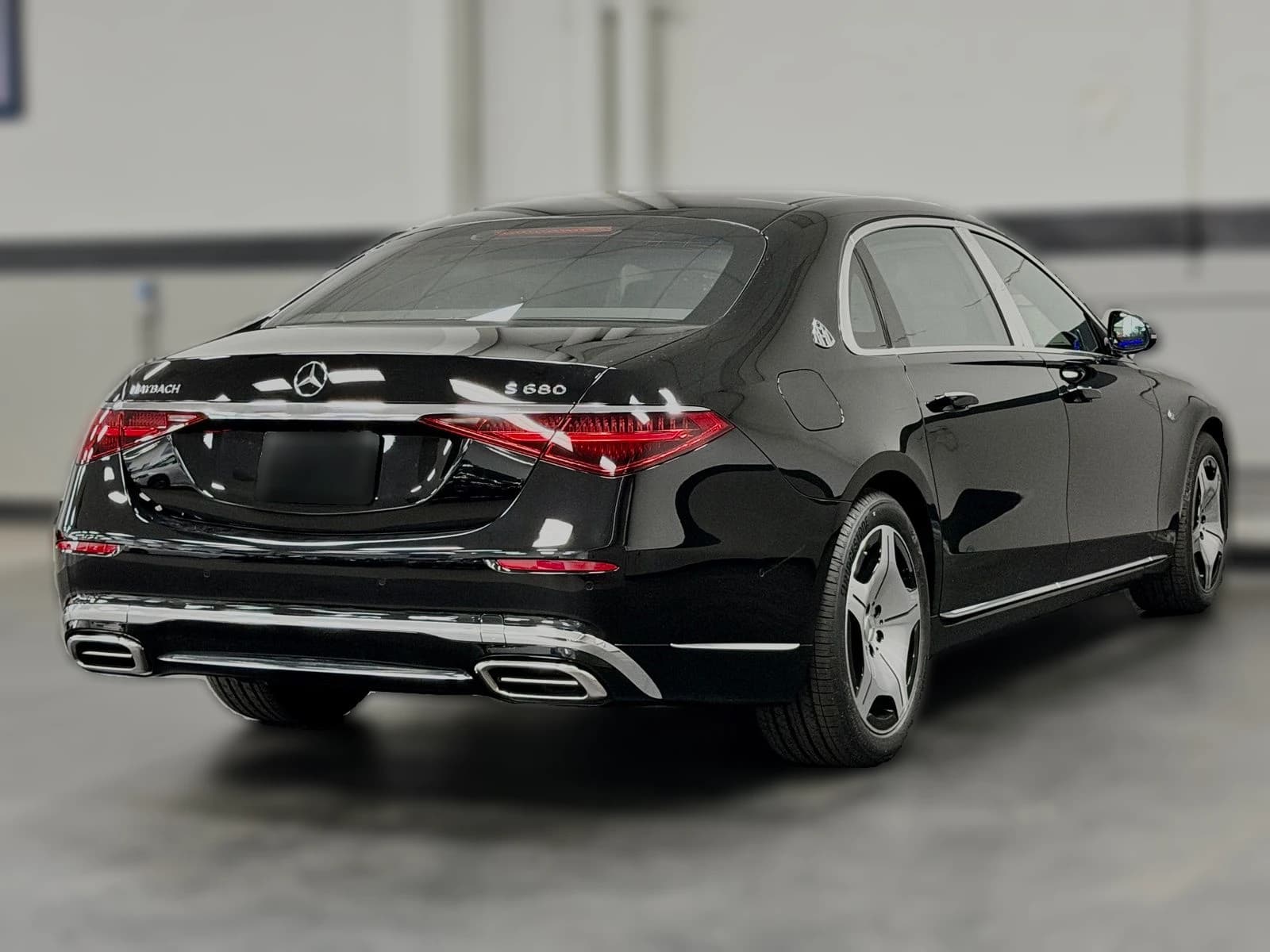 Mercedes-Benz S-Class Maybach S 680 4MATIC Sedan 2026 — side view
