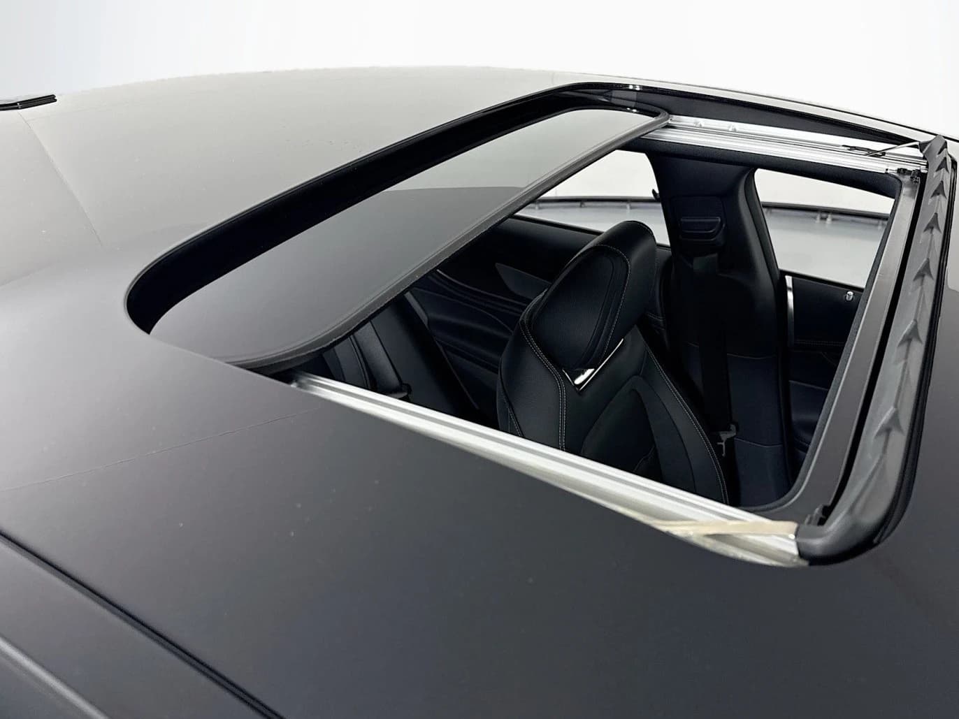 Mercedes-Benz AMG GT AMG GT 43 4-Door Coupe 2026 — side view