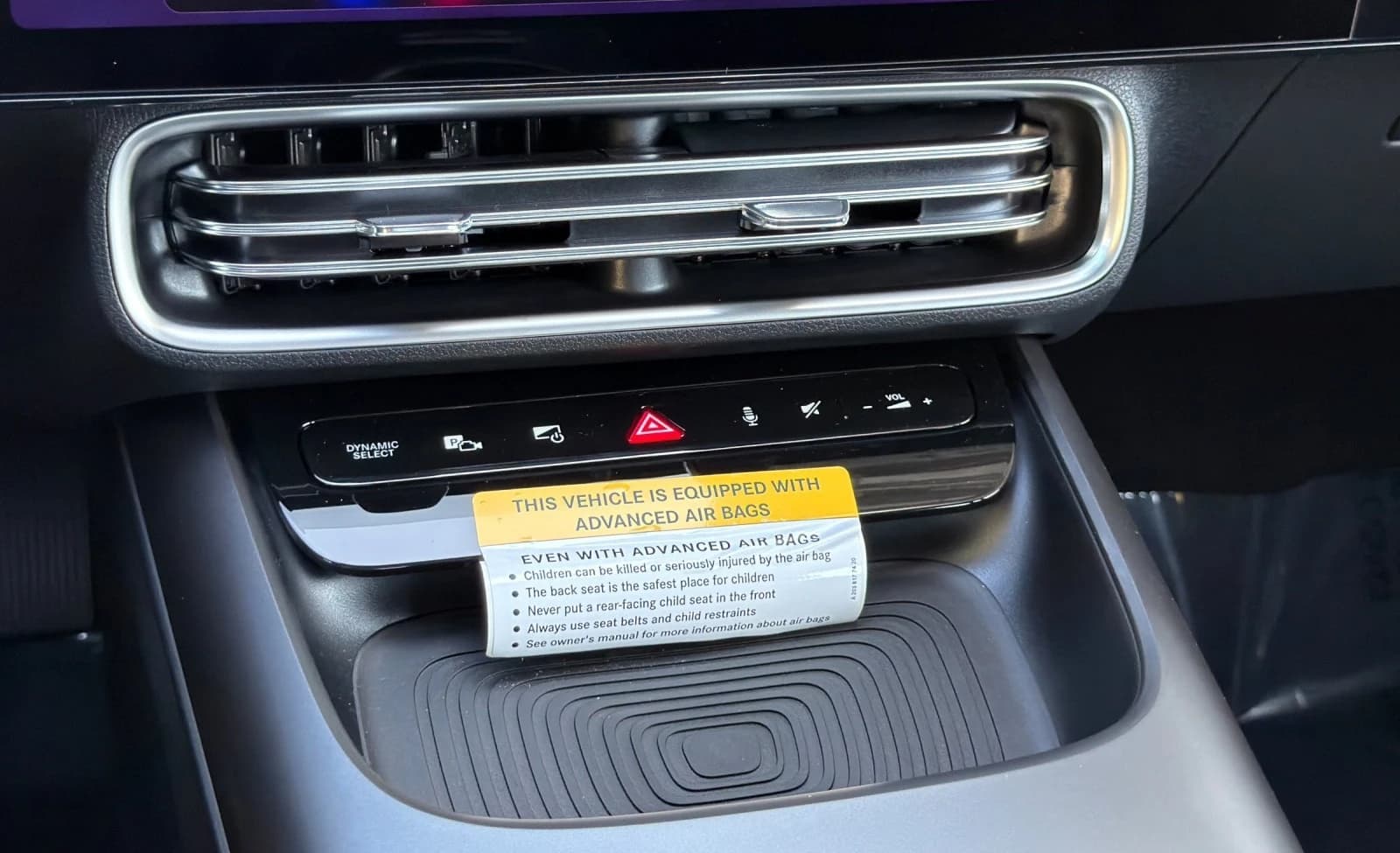 Mercedes-Benz CLA CLA 250+ Electric RWD 2027 — side view