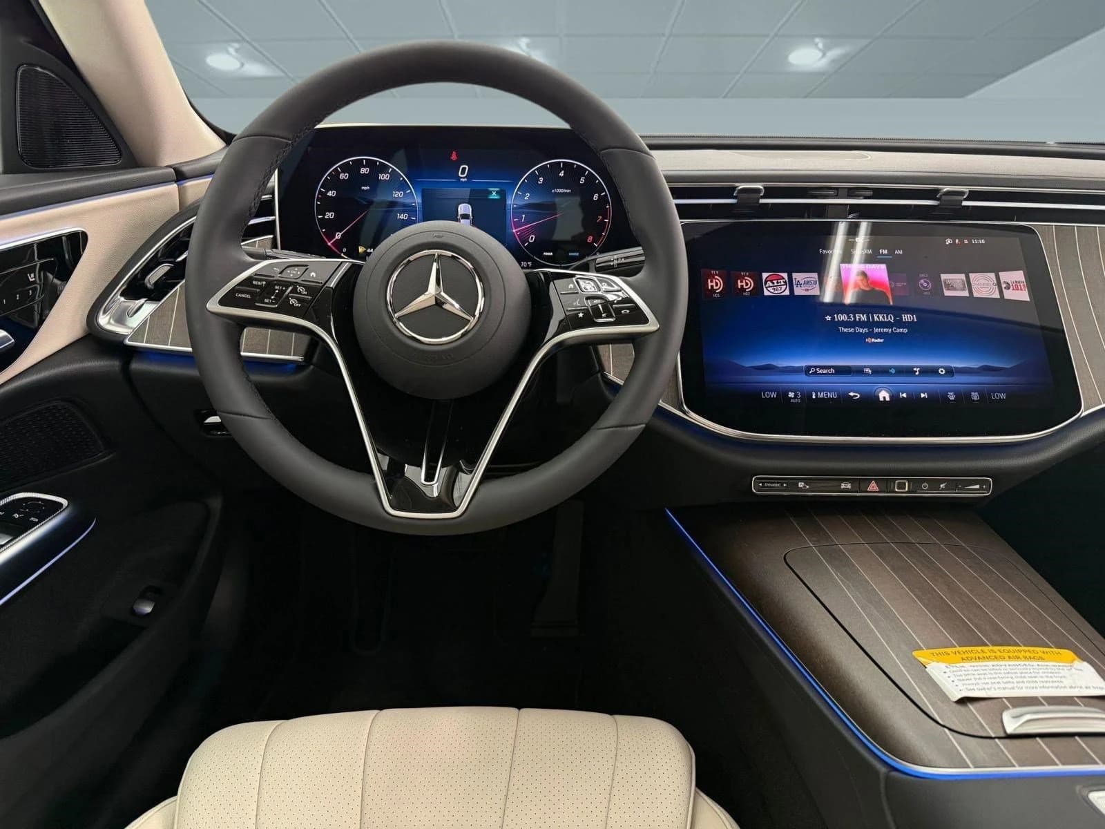 Mercedes-Benz E-Class E 350 RWD Sedan 2026 — side view