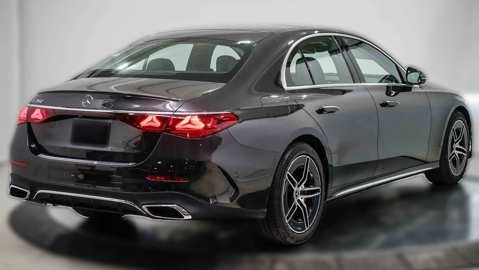 Mercedes-Benz E-Class E 350 RWD Sedan 2026 — side view
