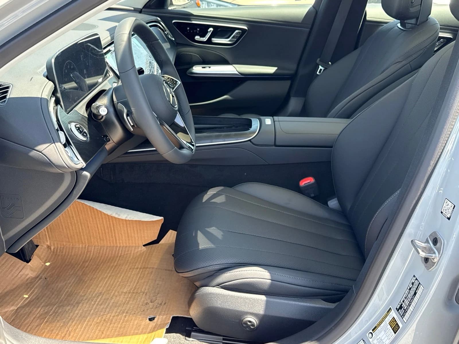 Mercedes-Benz E-Class E 350 RWD Sedan 2026 — side view