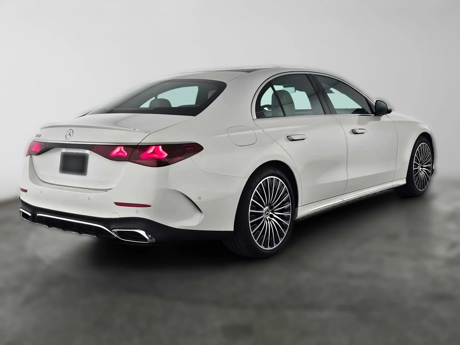 Mercedes-Benz E-Class E 350 RWD Sedan 2027 — side view