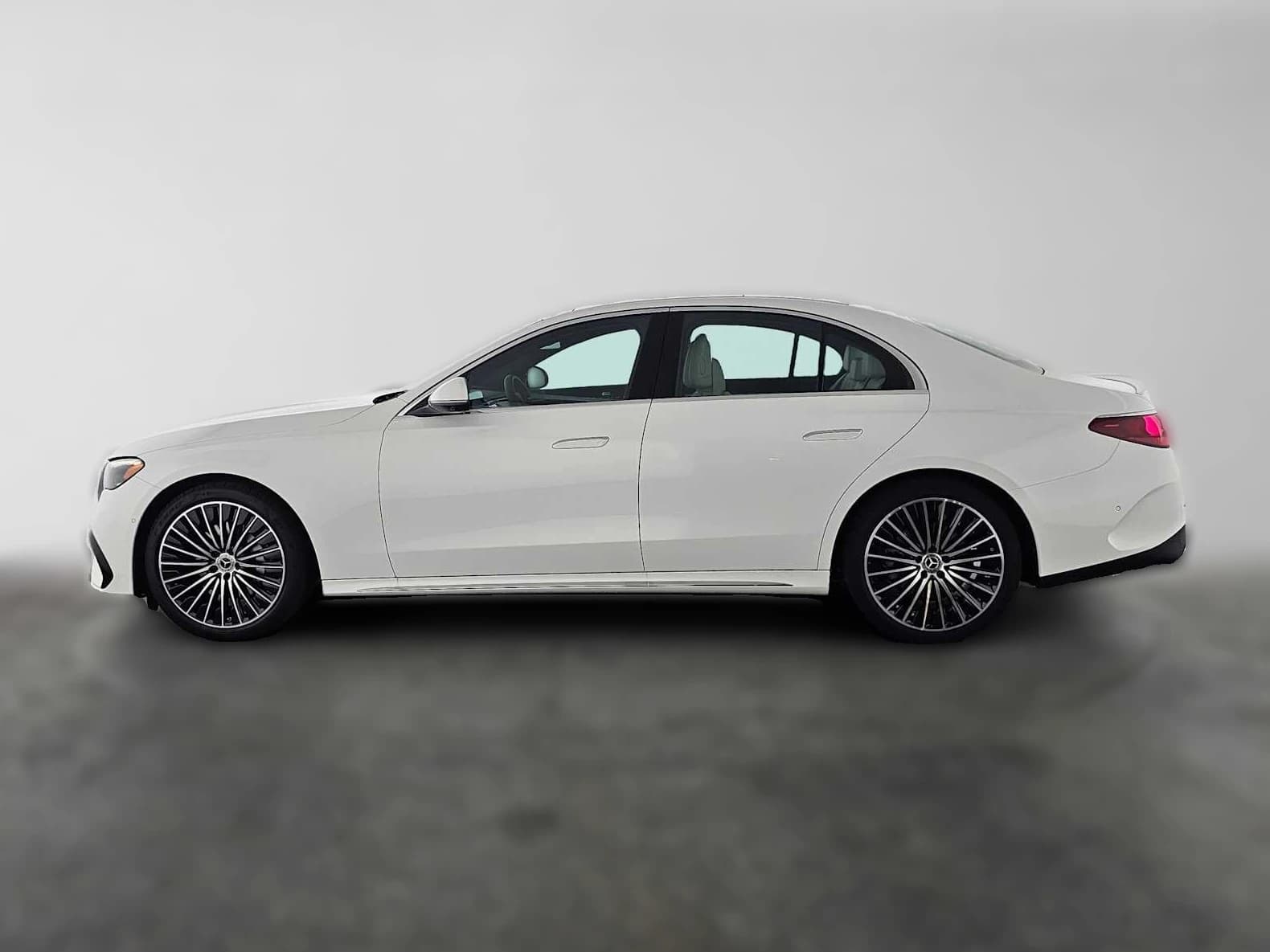 Mercedes-Benz E-Class E 350 RWD Sedan 2027 — side view