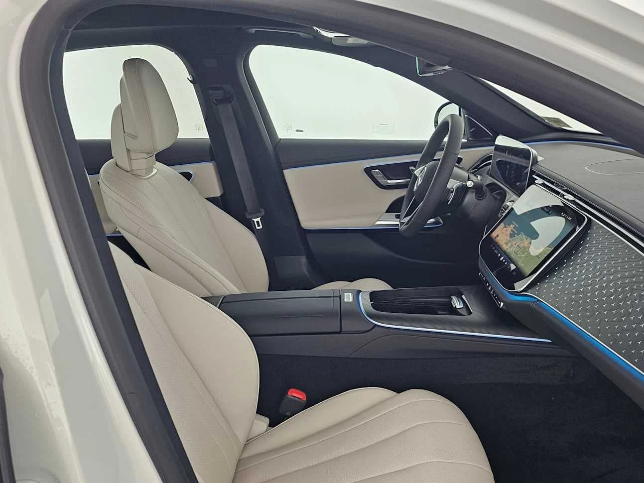 Mercedes-Benz E-Class E 350 RWD Sedan 2027 — side view
